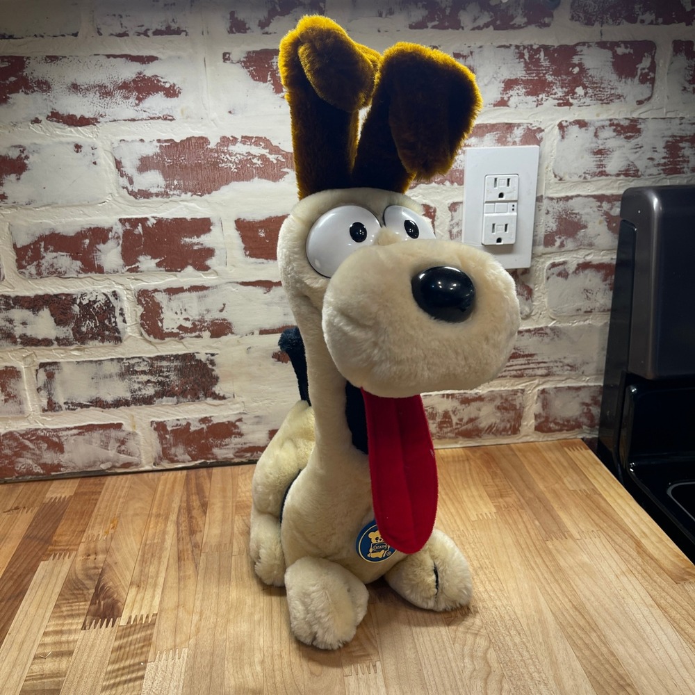 Vintage 1983 Dakin Odie Garfield Dog Plush 16 Inch Stuffed Animal with Tag